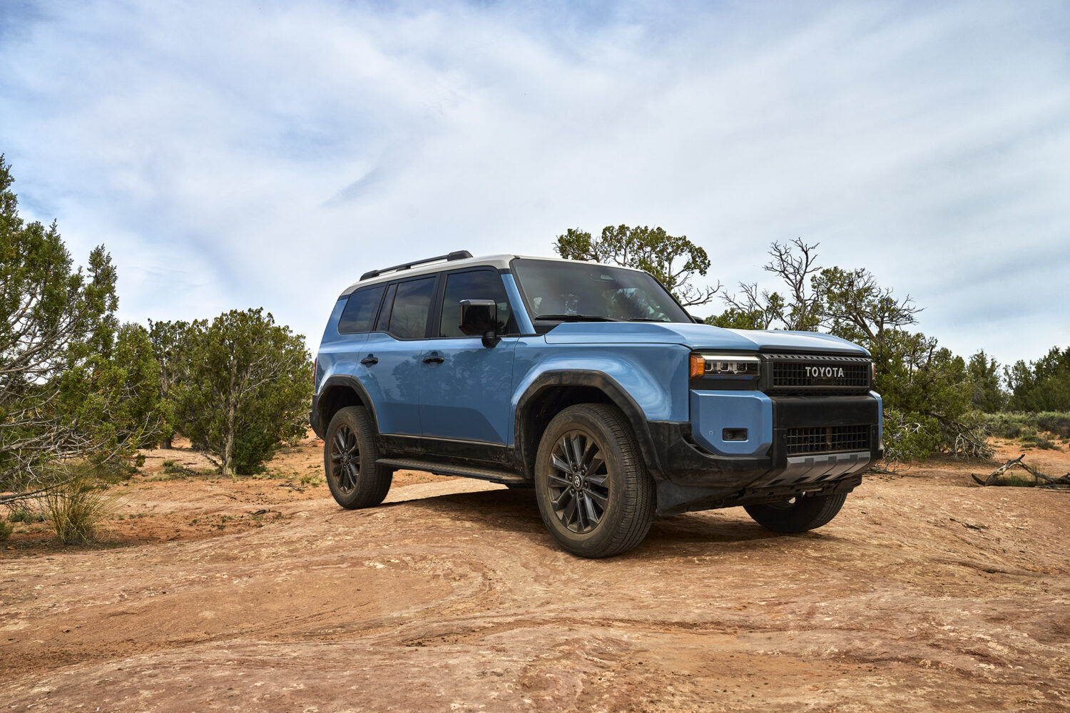 Toyota Land Cruiser 2025 : Trois versions distinctes pour chaque aventure