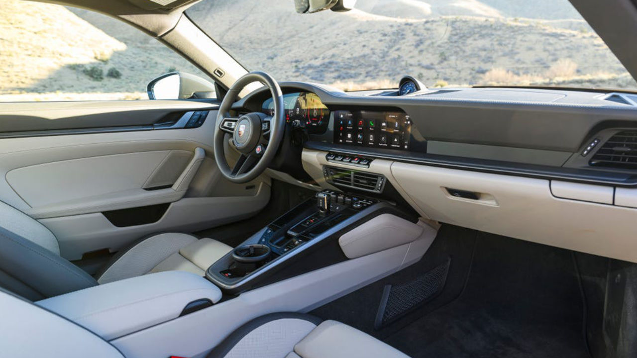 cockpit and dashboard view of a 2026 d'une Porsche 911