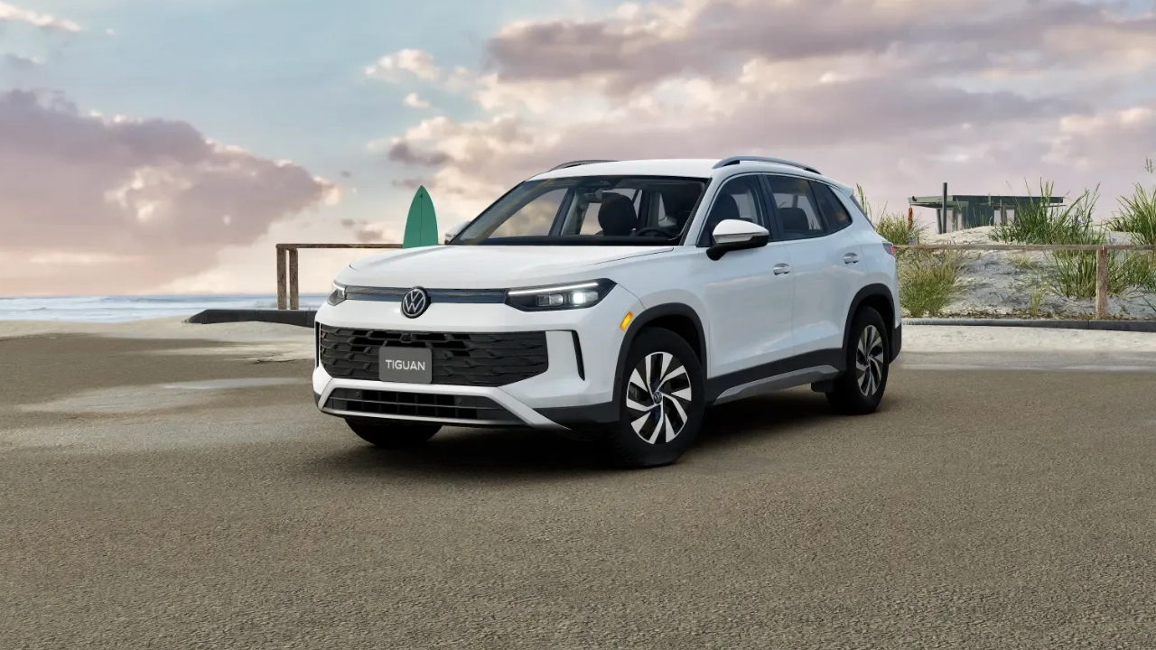 Le Volkswagen Tiguan 2026 en mouvement sur la chaussée