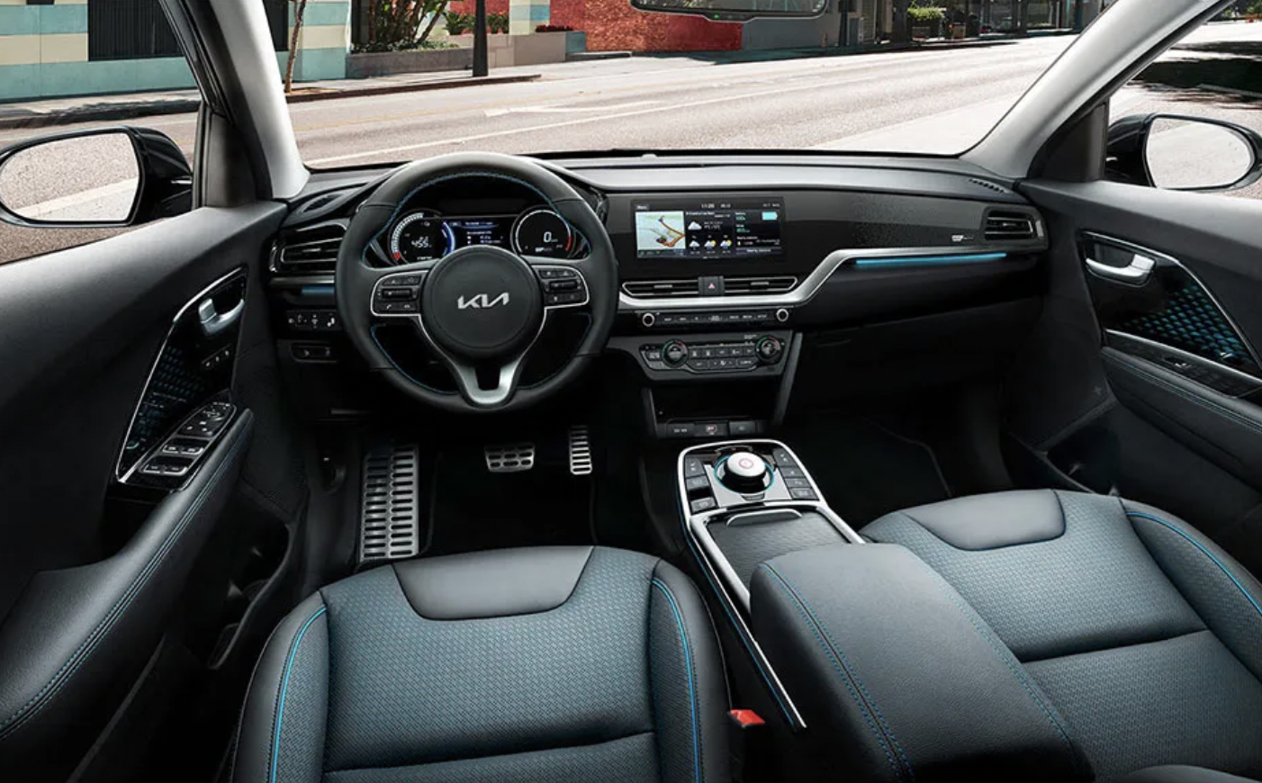 Celebrate the New Year with the Kia Niro EV 2022!