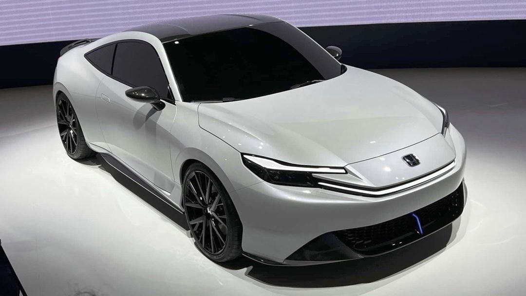 Front view of the Honda Prelude 2026.