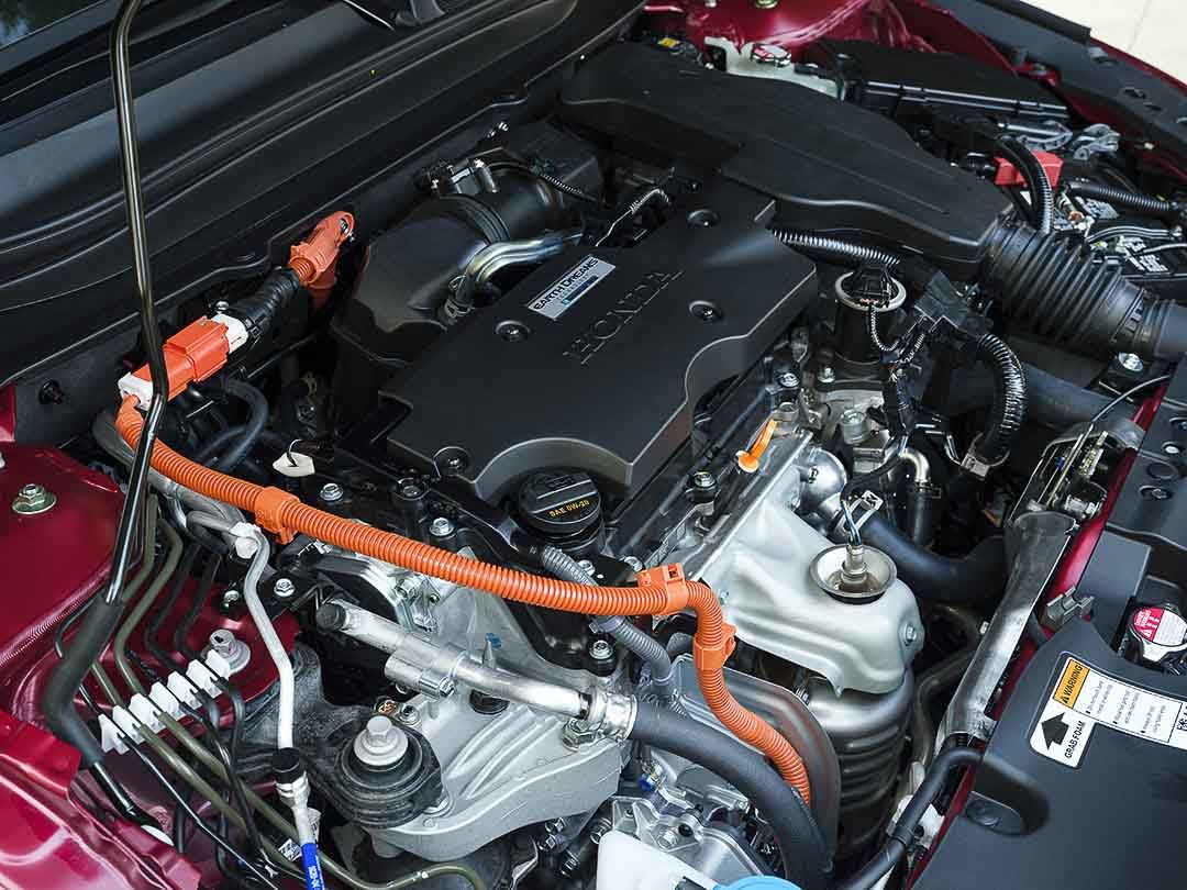 Under the hood of the 2021 Honda Accord Hybrid unveiling its 2.0L i-VTEC engine