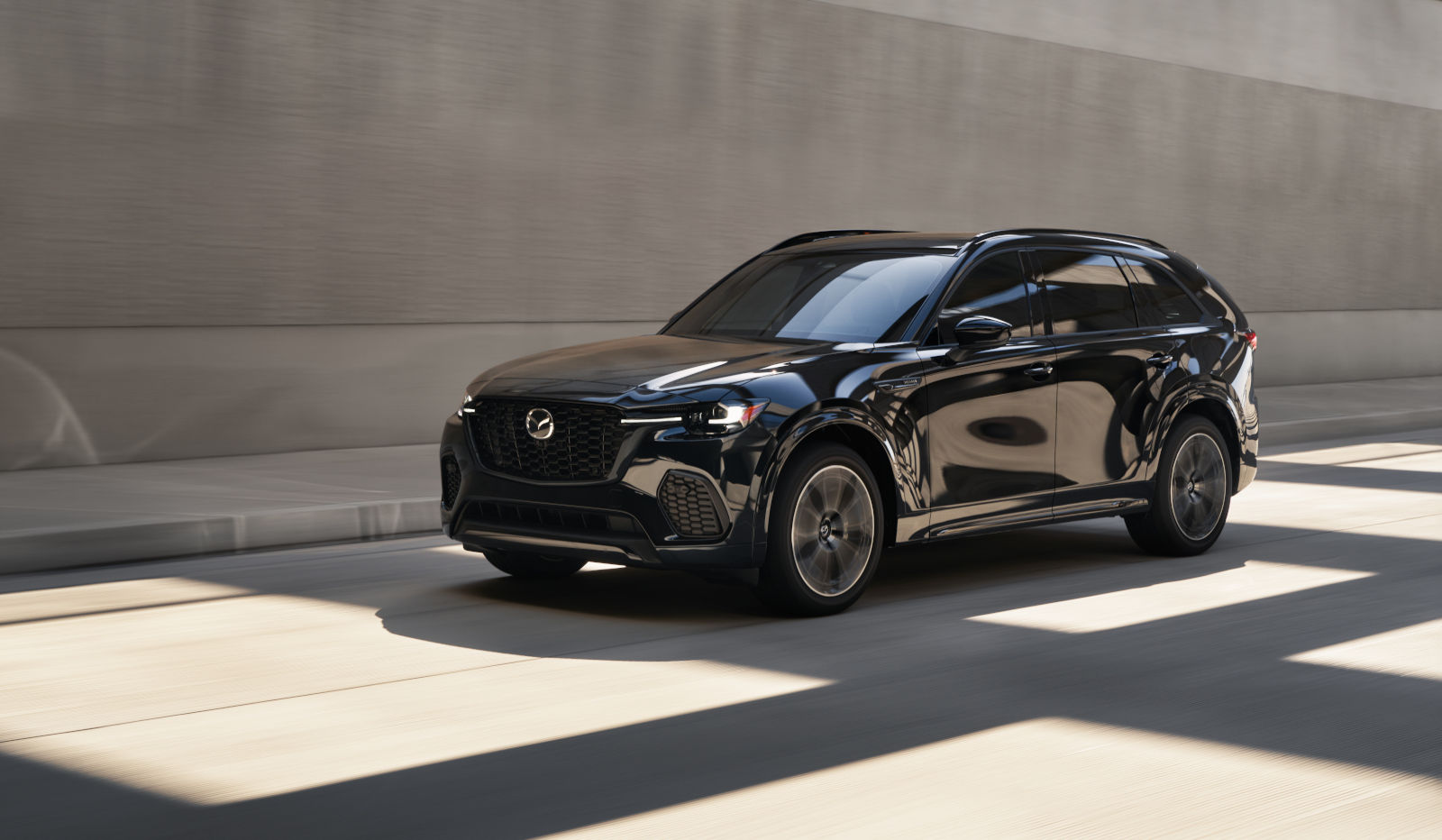 Voici notre premier regard au nouveau Mazda CX-70 2025