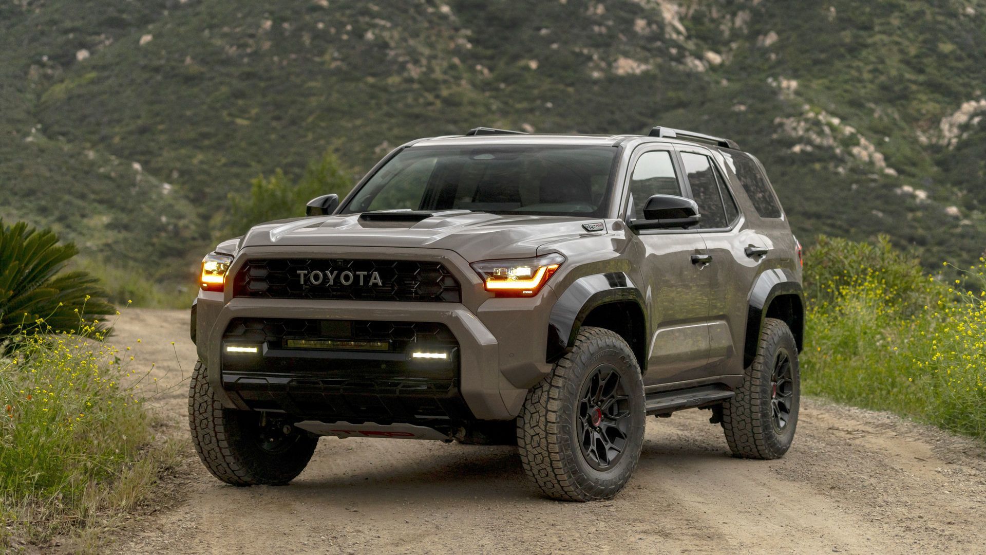 FOX QS3 à trois réglages : comment le 4Runner TRD Pro 2026 dompte les sentiers