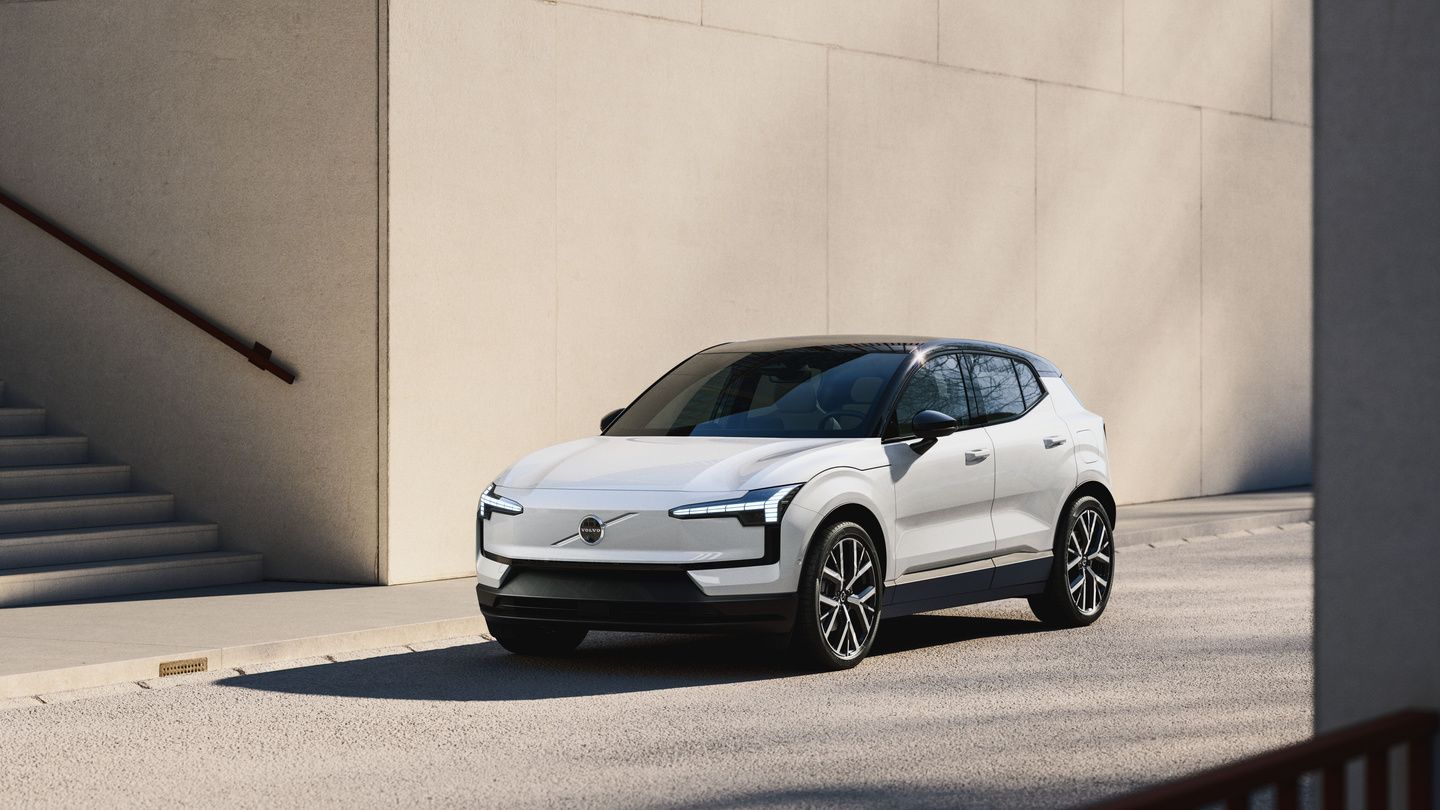 V2L Volvo expliqué : comment votre véhicule électrique peut alimenter votre site de camping