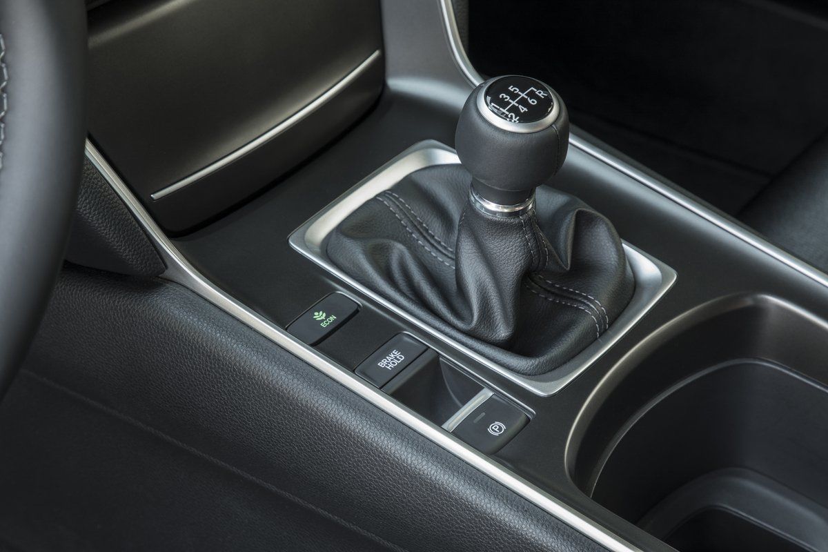 VIDEO: Let Honda Teach You How to Drive a Manual Transmission