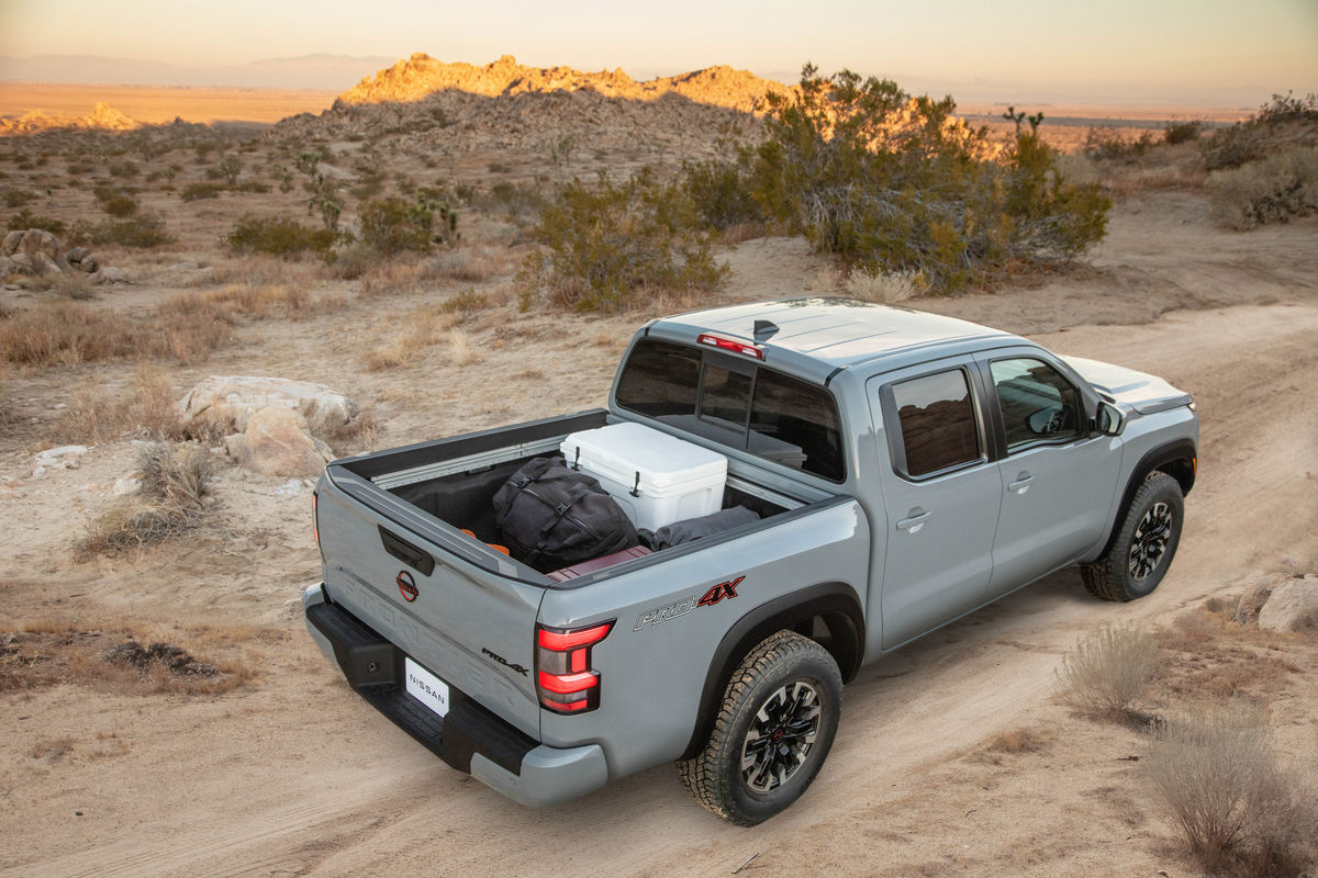 2022 Nissan Frontier Reviews: What Are The Critics Saying?