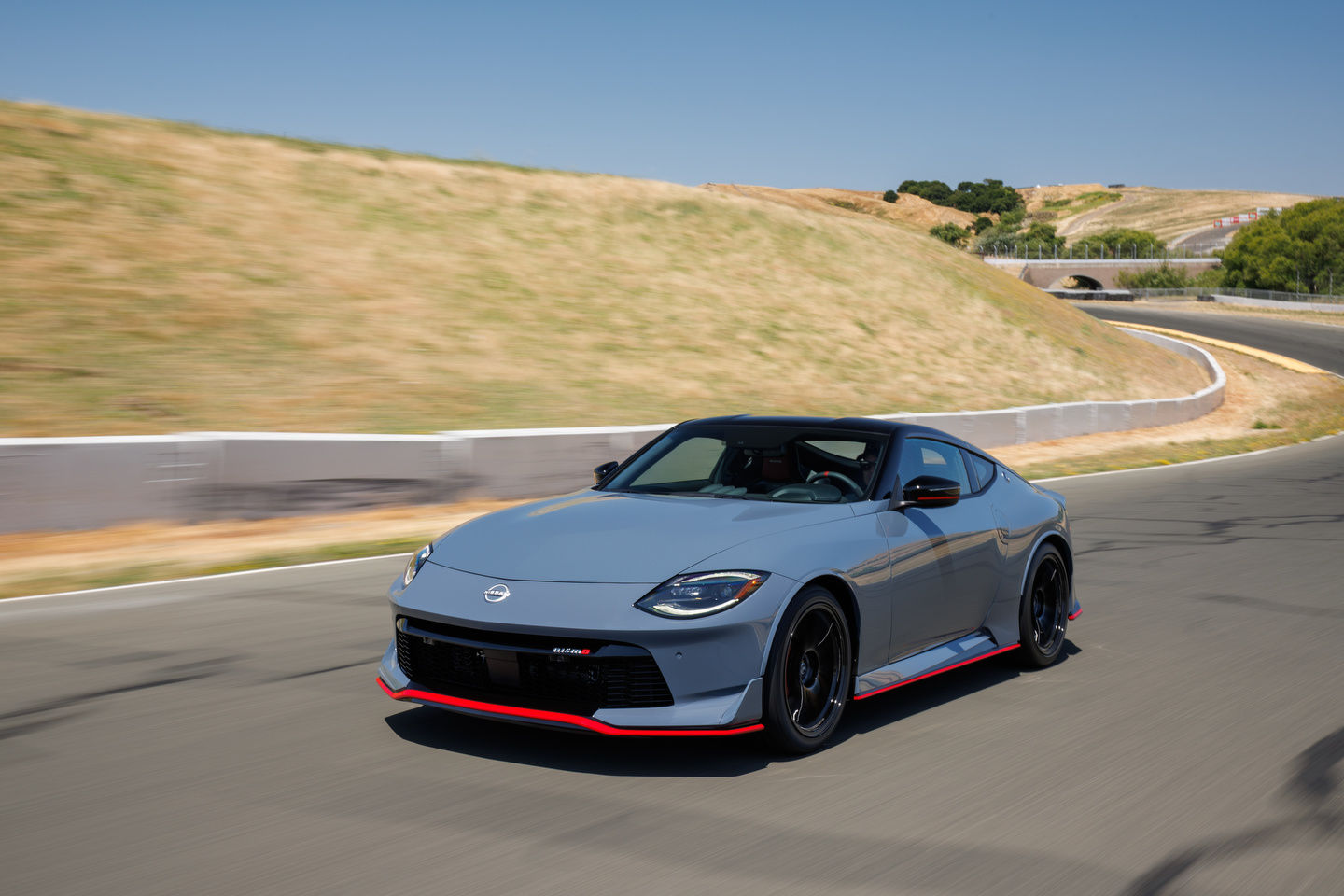 Nissan Unveils the 2024 Z NISMO: A Comprehensive Overview of Sports Car Evolution
