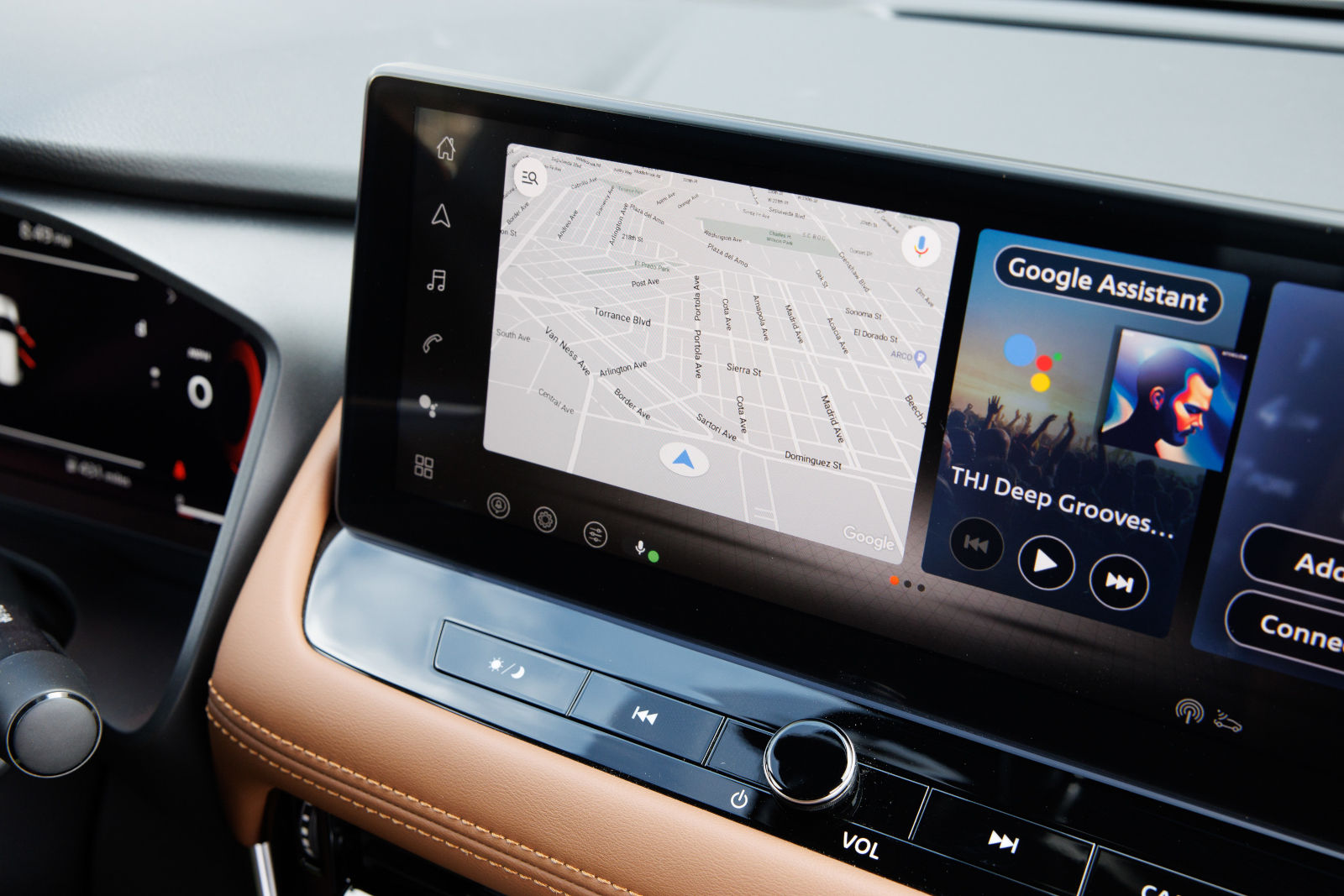 The 2024 Nissan Rogue Elevates Connectivity with Google Built-In