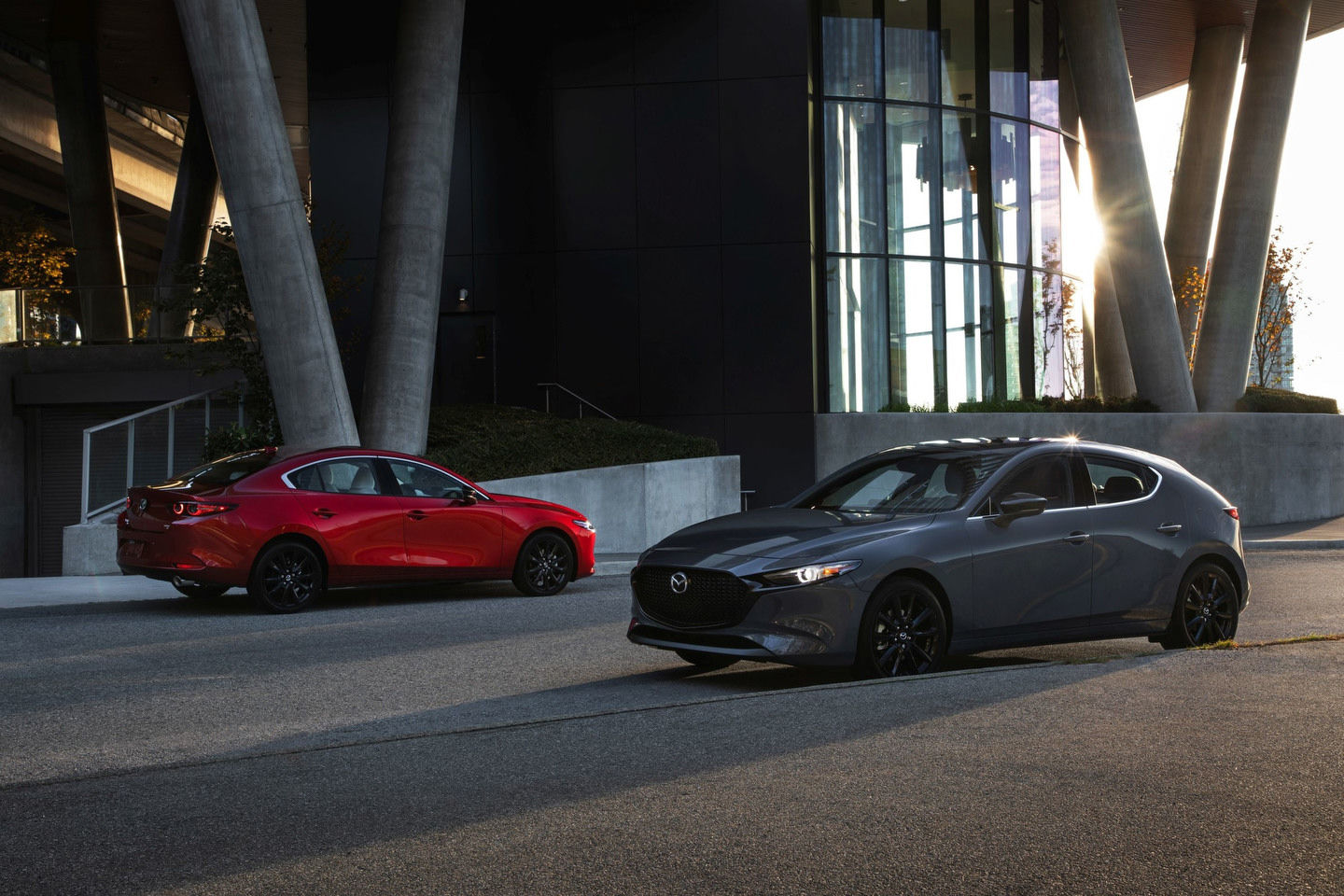 How does the new 2023 Mazda3 compare to the 2023 Honda Civic?