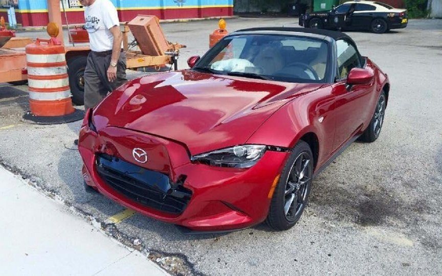 La première Mazda MX-5 2016 accidentée est remplacée par le constructeur