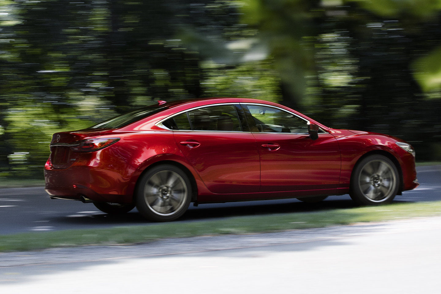La Mazda6 2019 reçoit la mention Meilleur Choix Sécurité de l’IIHS
