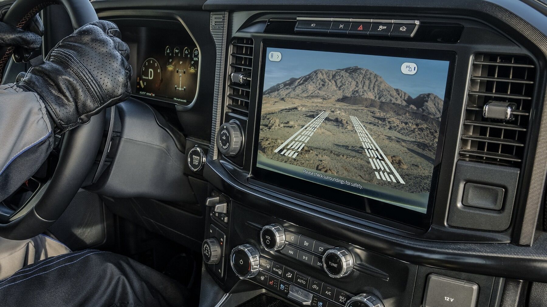 Démonstration de l'aide à la conduite du Ford F-150.