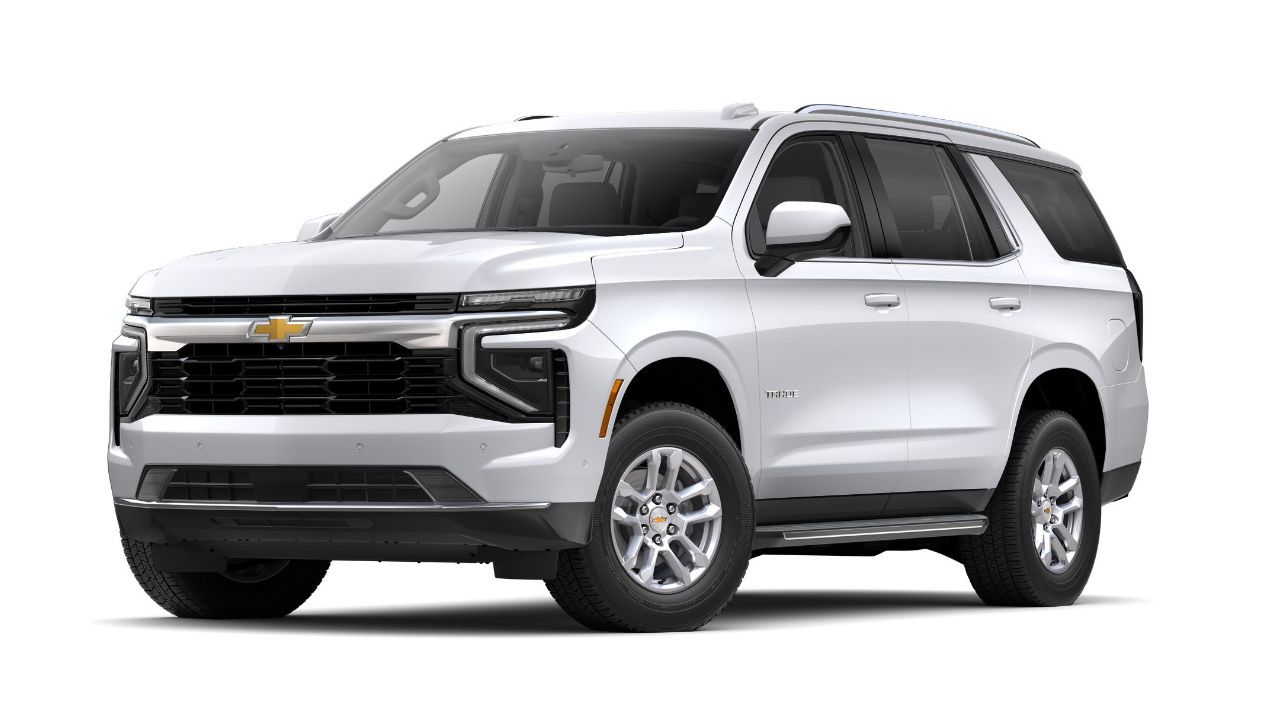 front side view of a 2025 Chevrolet Tahoe