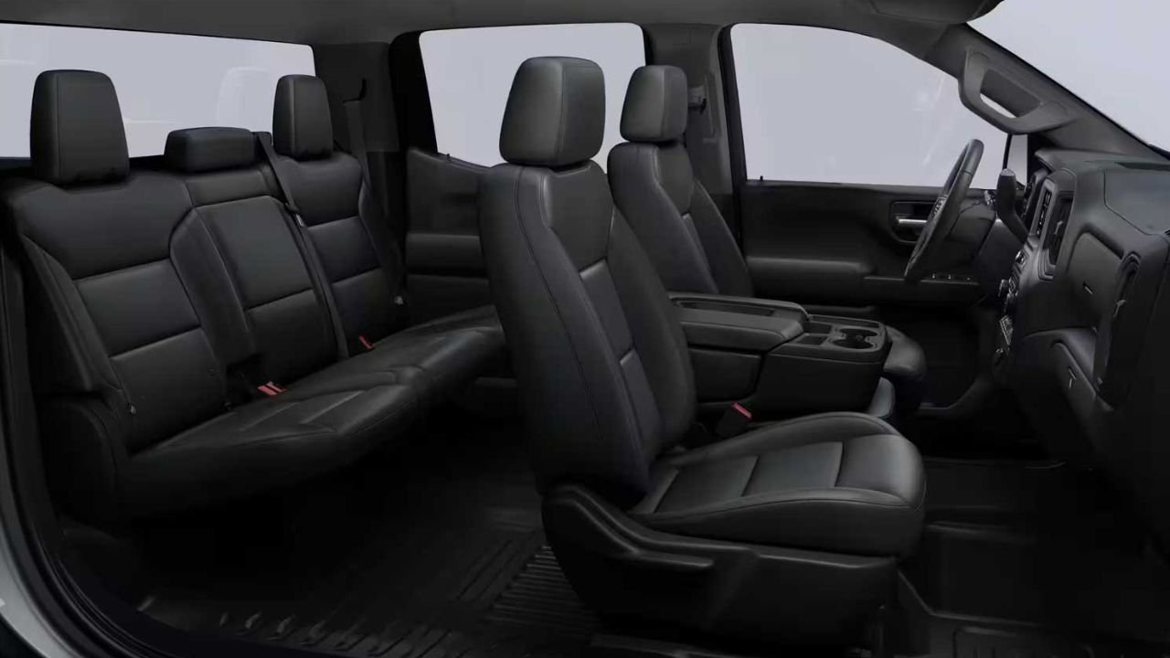 Vue latérale du Chevrolet Silverado 1500
