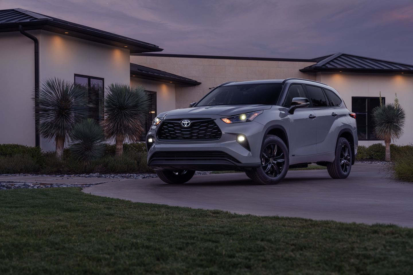 An Overview into the 2024 Toyota Highlander's Latest Features | Saint ...