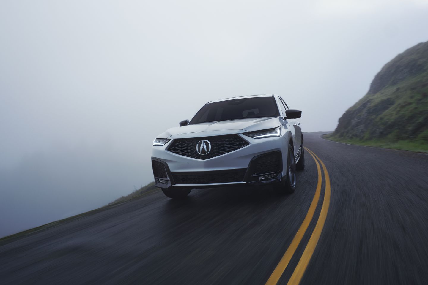Pluie, neige ou grand soleil : comment le SH-AWD d’Acura vous procure confiance toute l’année