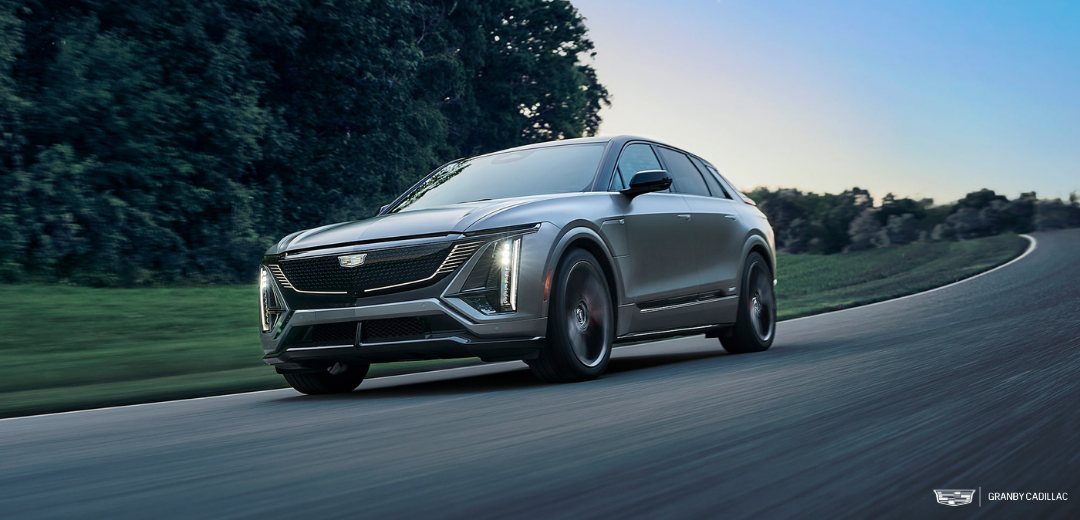 Cadillac LYRIQ-V — performance