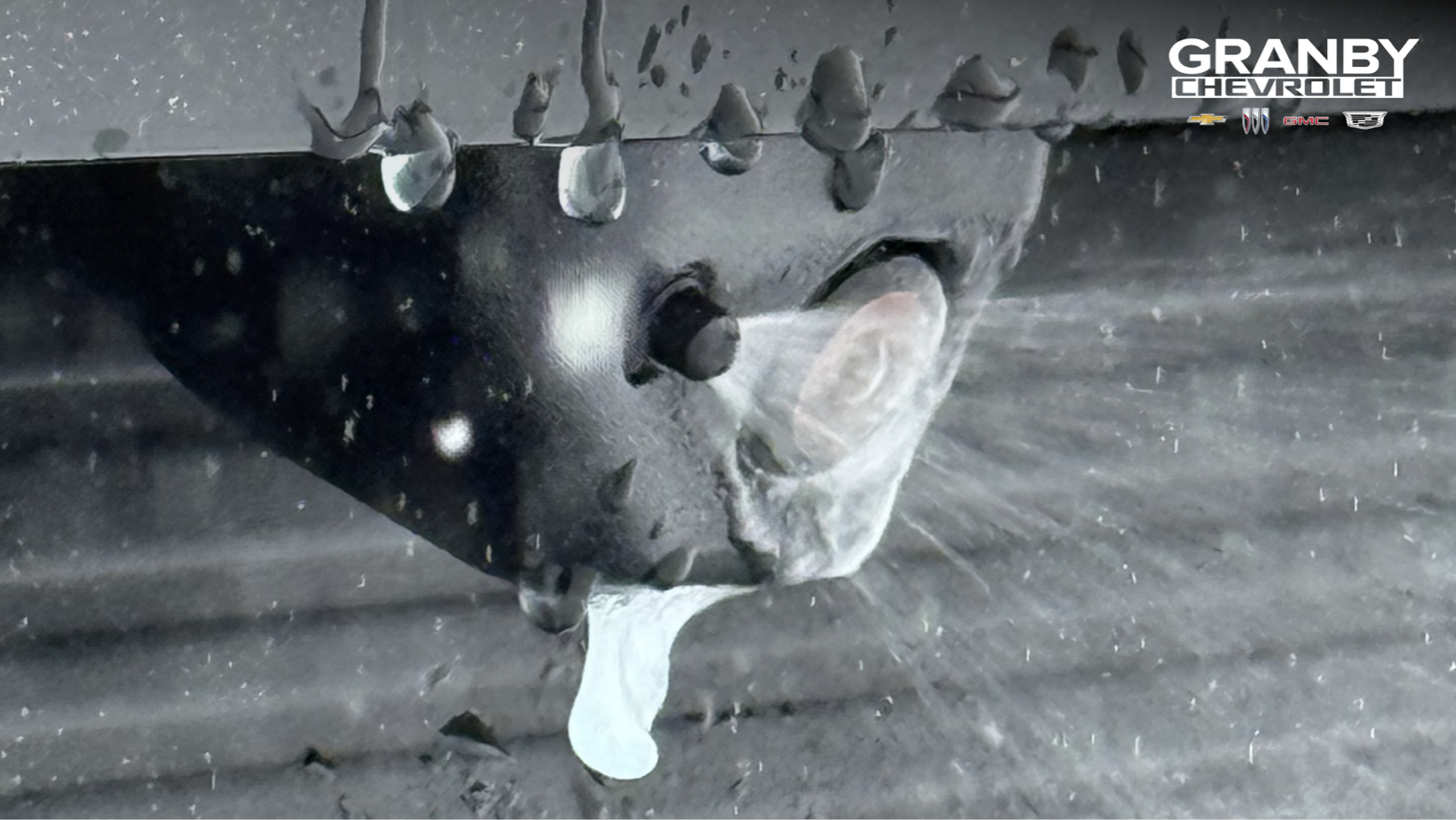 Le lave-caméra arrière de l’Equinox EV : un détail discret, un avantage immense