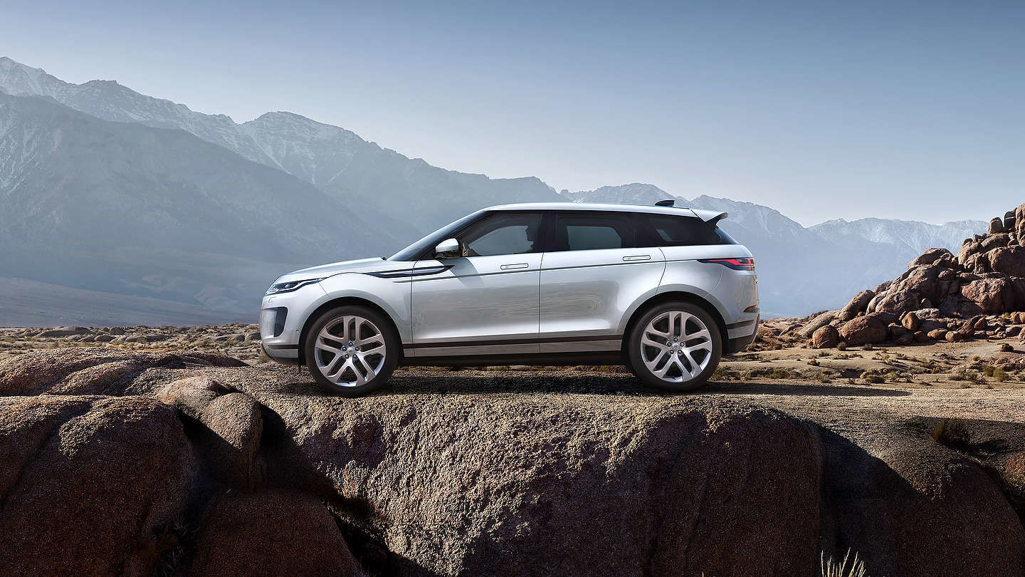 Why the 2021 Range Rover Evoque is the Perfect Pre-Owned SUV for You