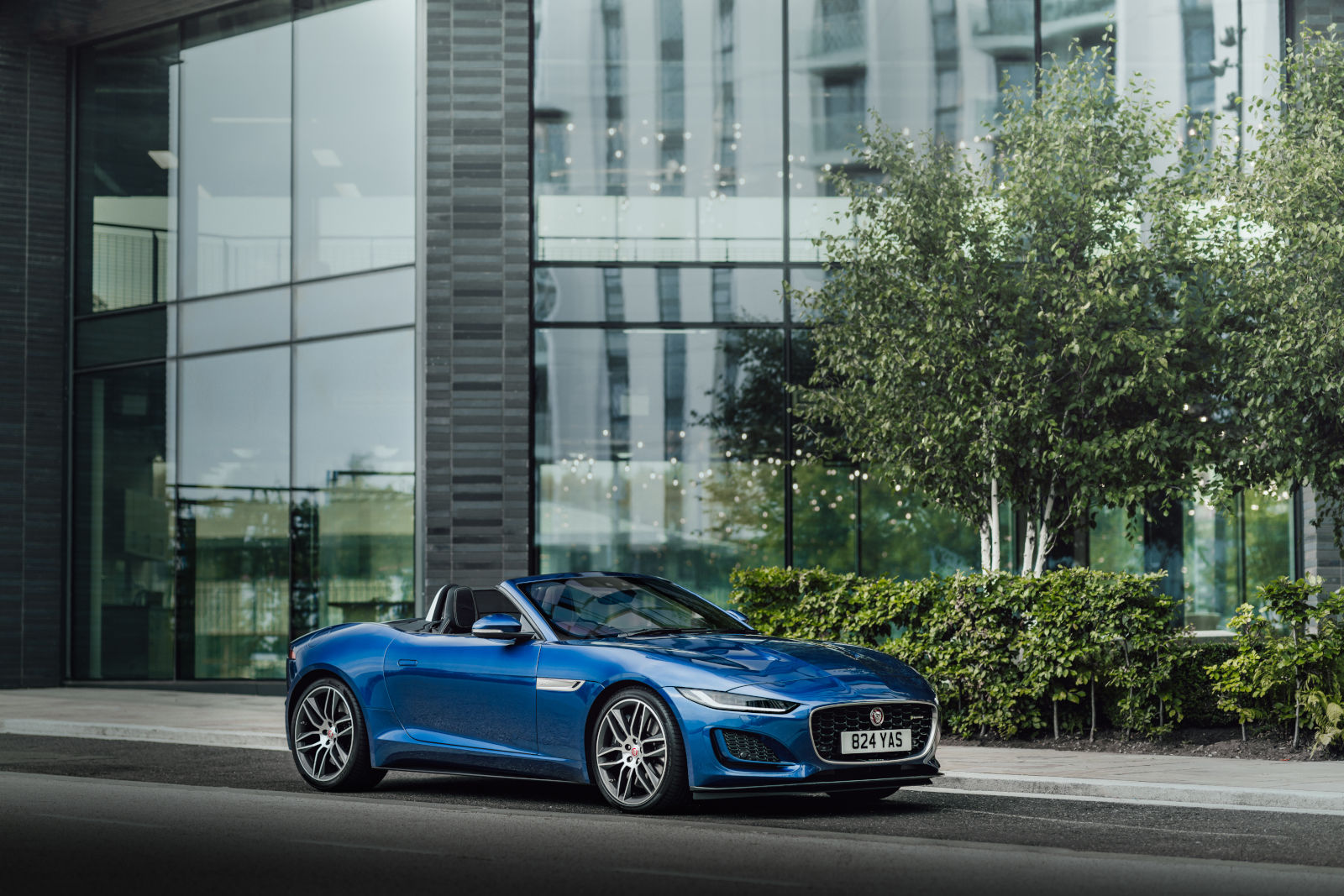 Comment choisir le cabriolet de luxe d’occasion parfait selon votre style de conduite