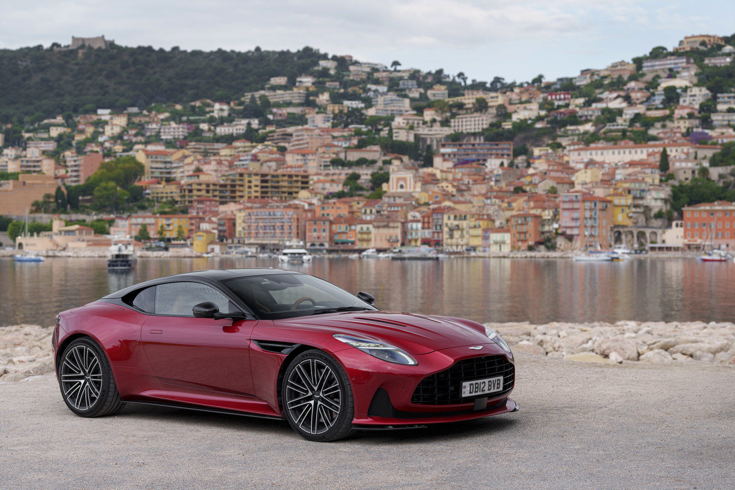 Préparez votre élégance britannique : service printanier essentiel pour votre Jaguar, Land Rover, Aston Martin ou Bentley