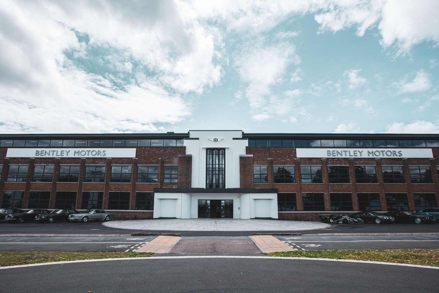 Bentley Opens a New Design Studio