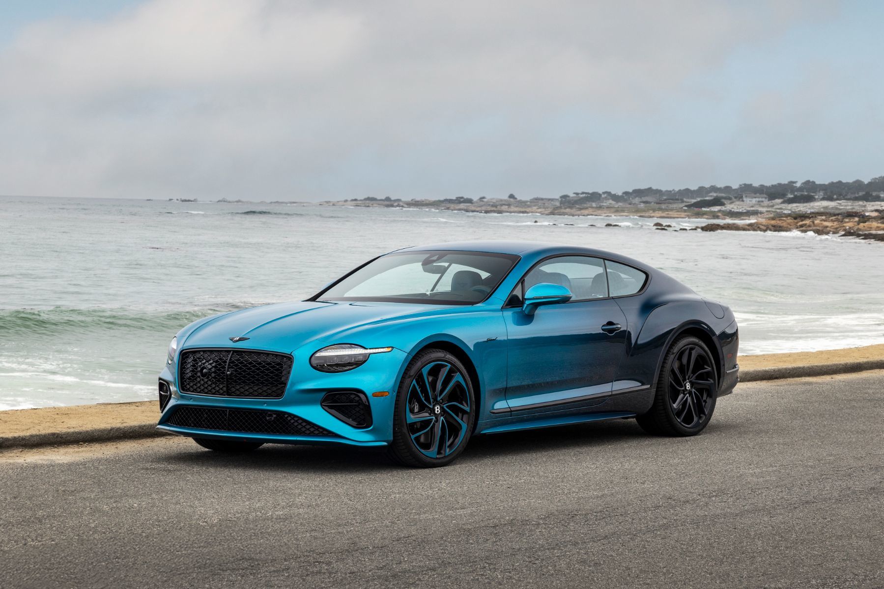Bentley Mulliner « Ombre » : l’art de la transition chromatique
