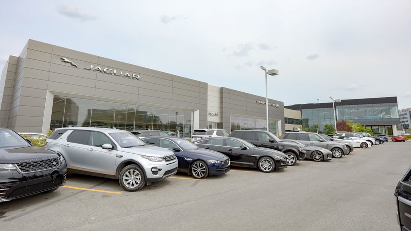 Le concessionnaire derrière la voiture : comment Decarie Motors transforme l'achat d'occasion