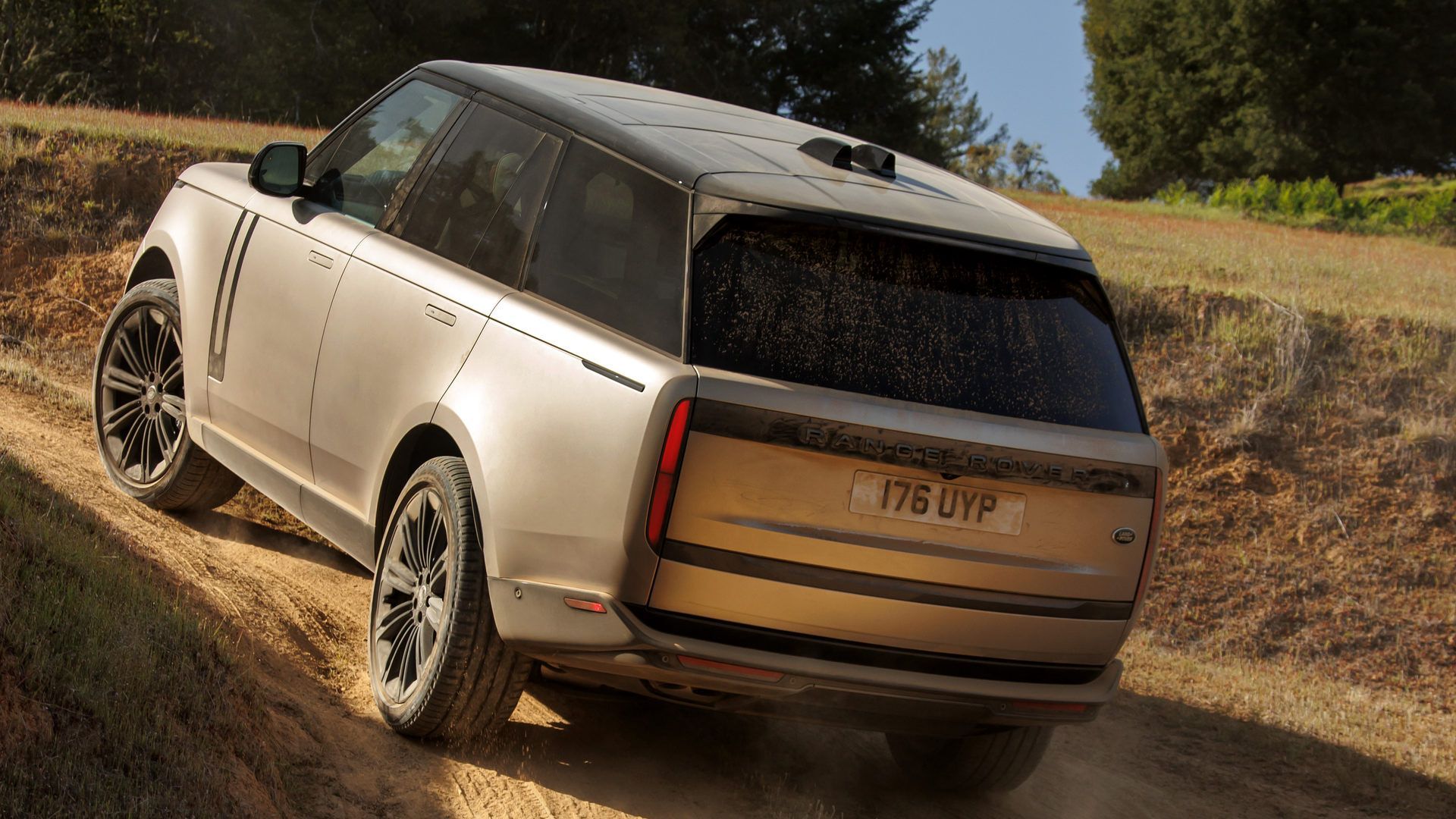 How Half a Century of Range Rover Design Still Shapes Every Vehicle at ...
