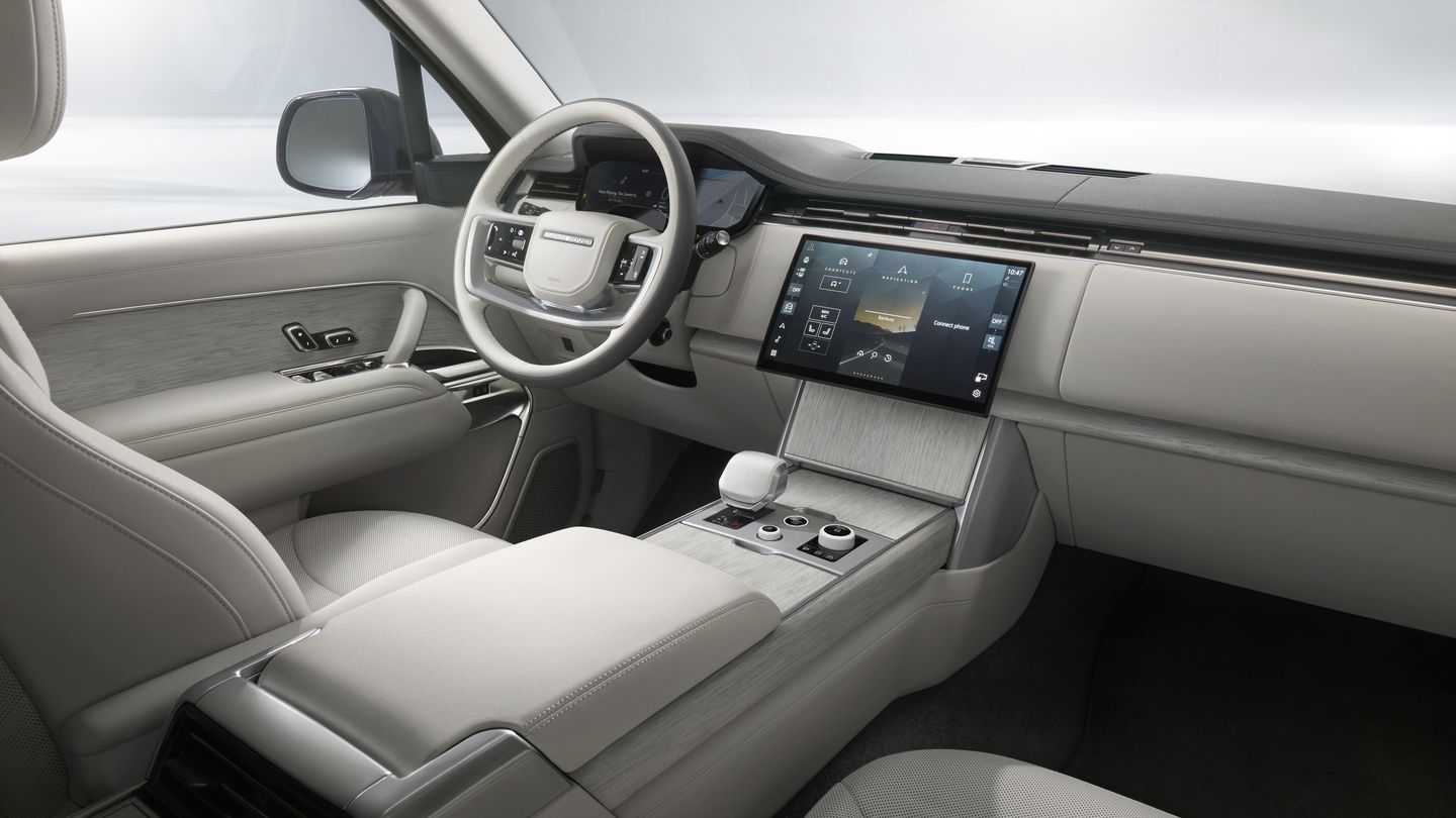Range Rover SV Ultra Arrives in Montreal: World-First Electrostatic ...