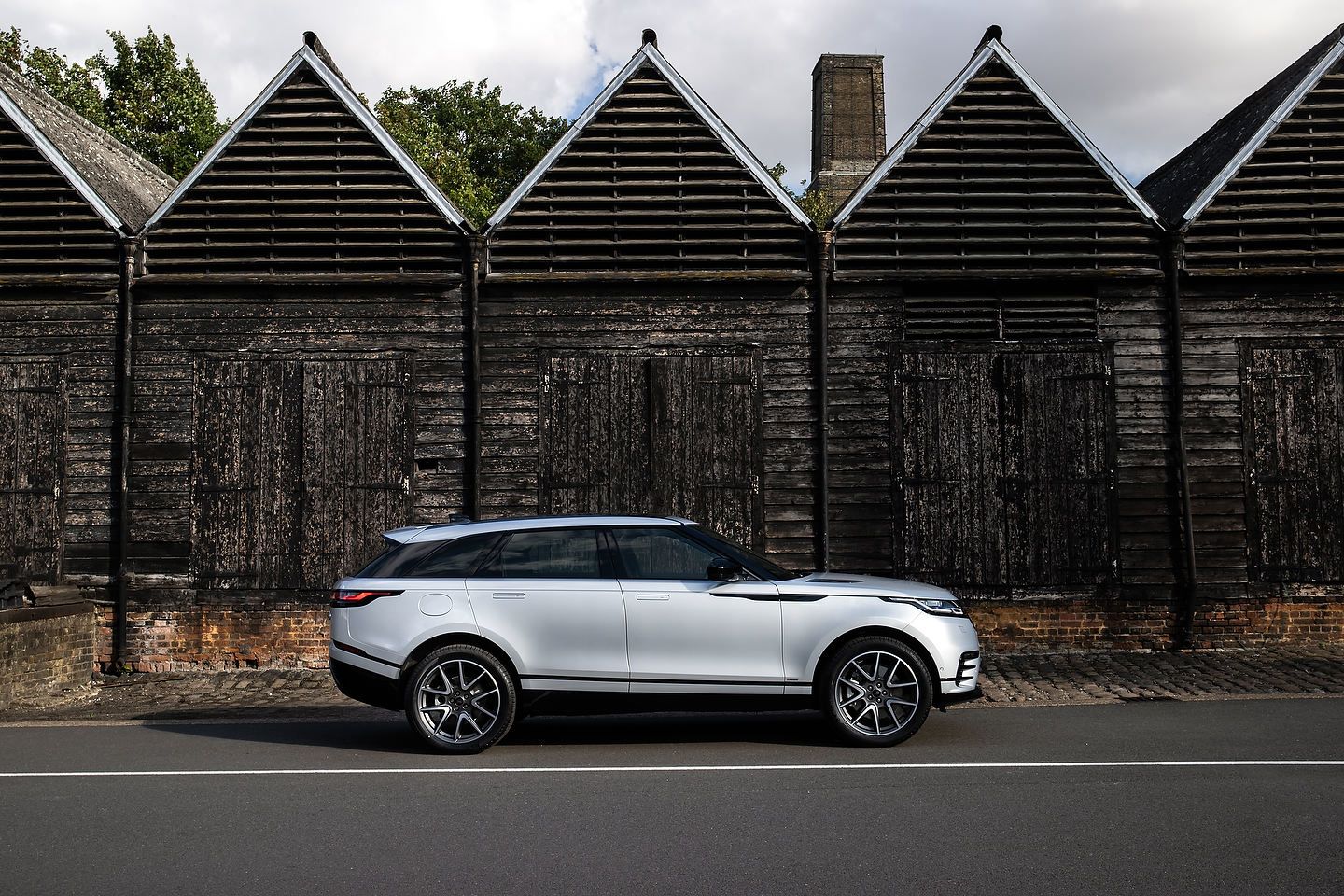 Range Rover Velar 2022 il a tout pour lui Decarie Motors Land Rover