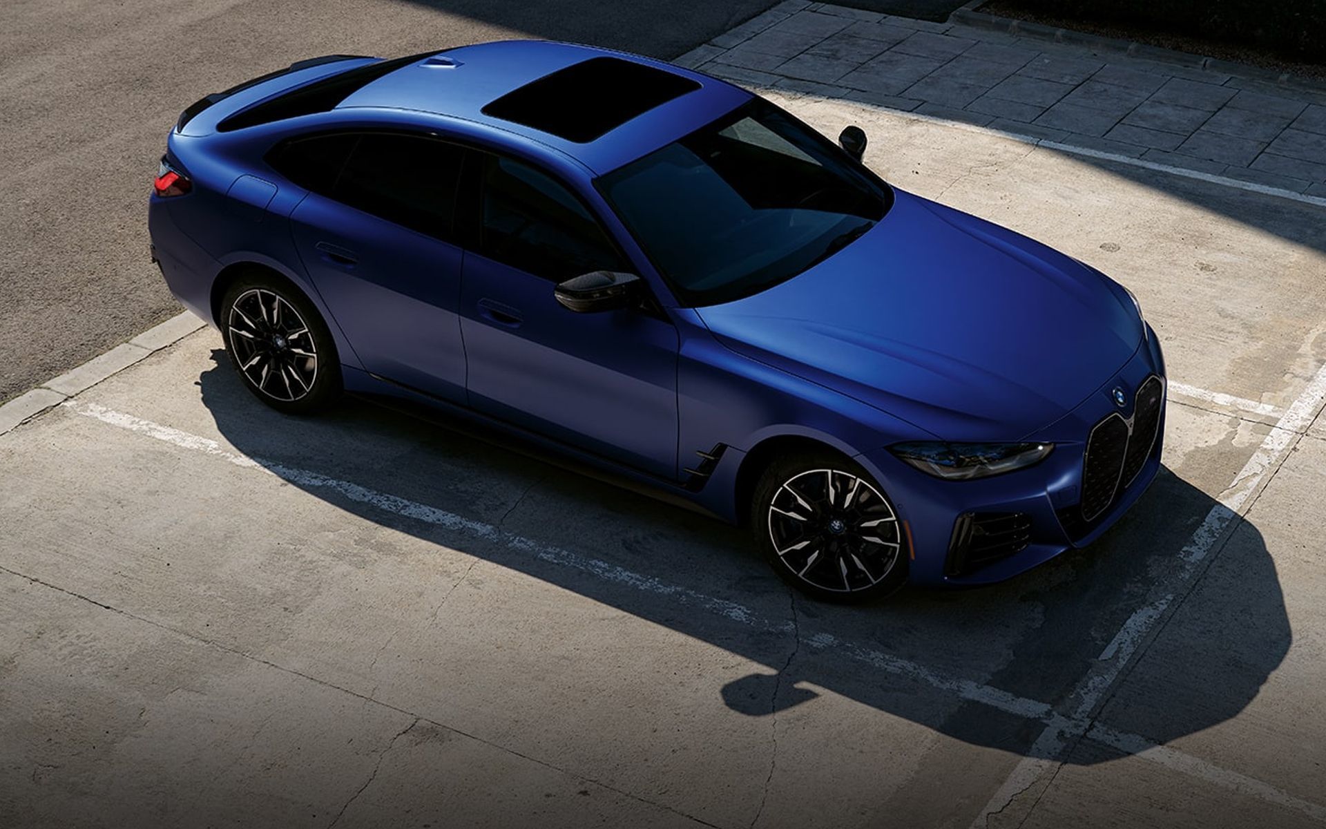 BMW Gallery BMW i4 First Electric model to win Canada's Car of the