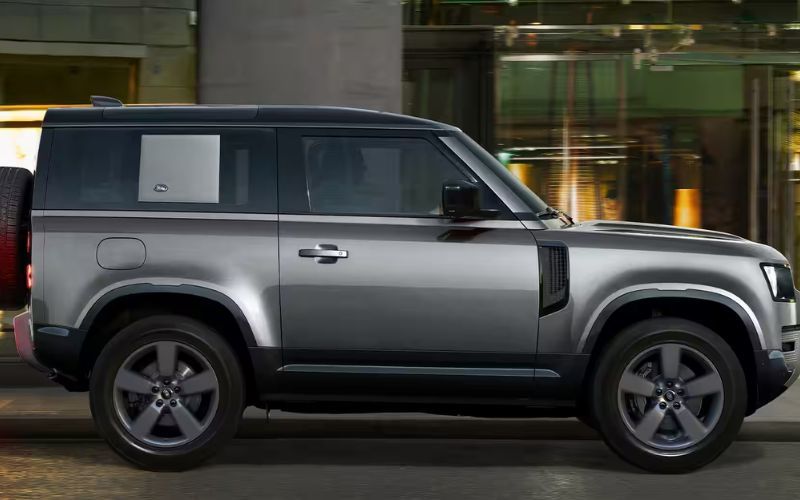 2024 Land Rover Defender in Vancouver - What's New?