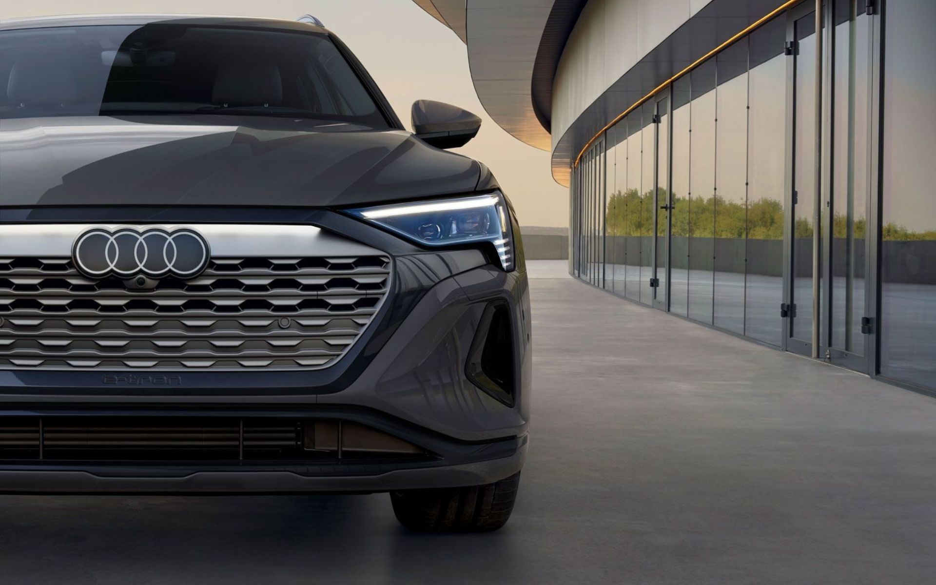 2024 Audi Q8 e-tron : Une nouvelle norme pour les VUS électriques