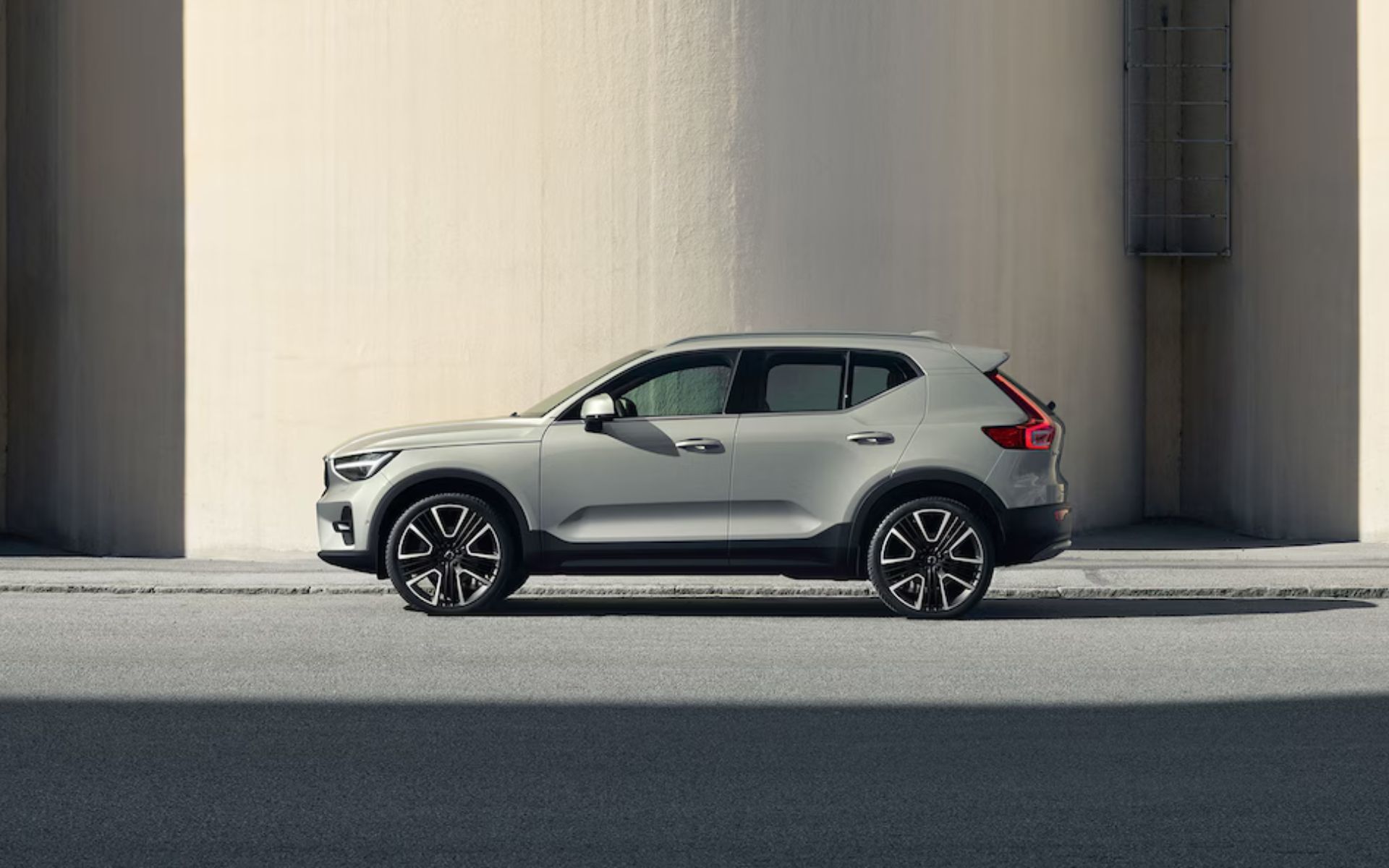 2024 Volvo XC40 Recharge Models in Richmond, BC