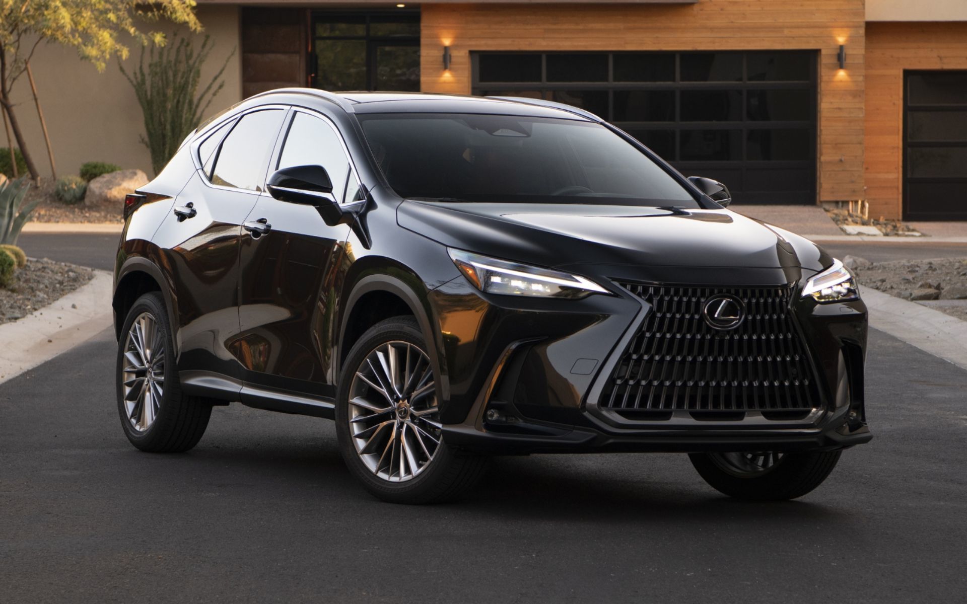 Lexus NX 450 2025 : les nouveautés