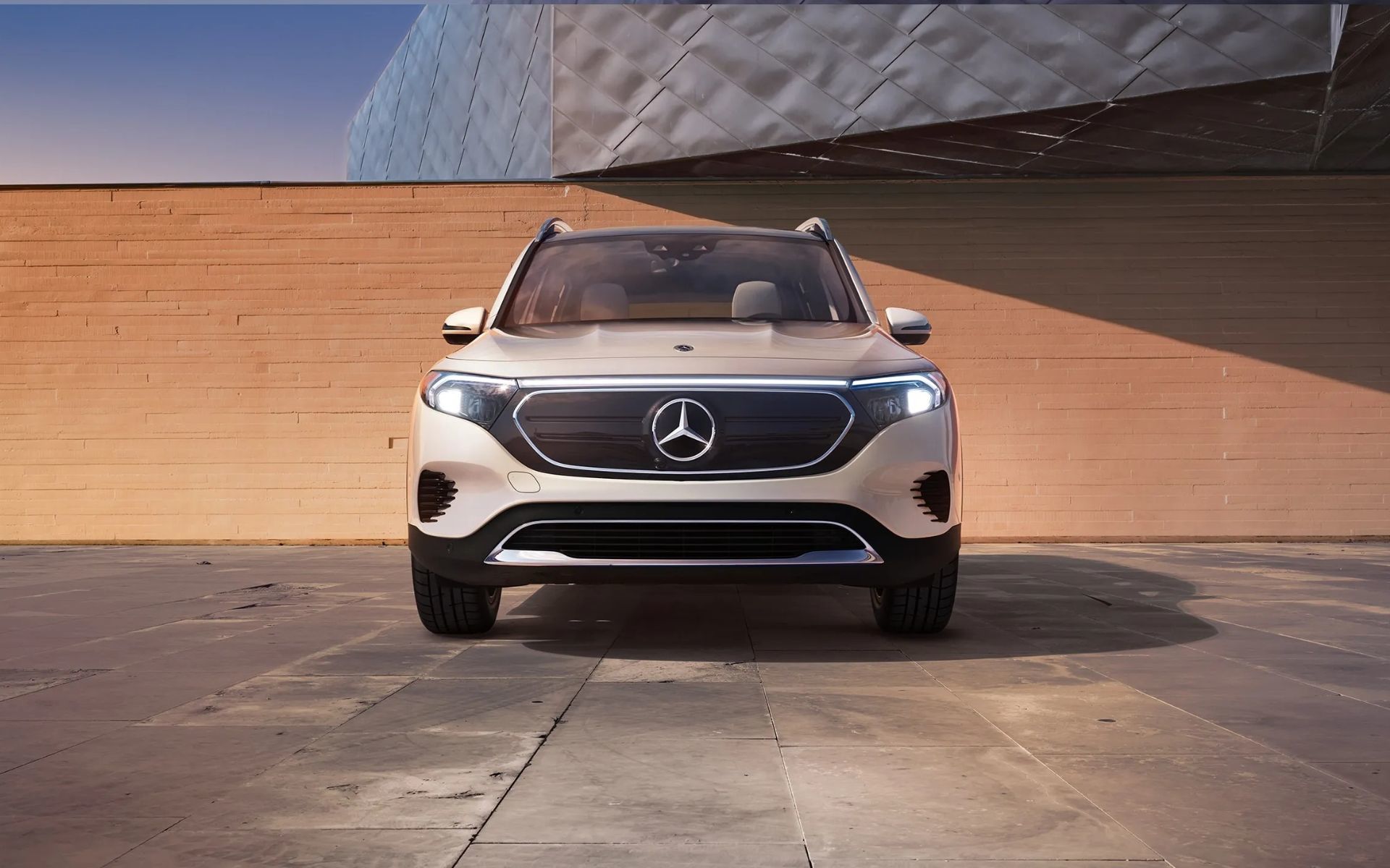 Presenting the Mercedes-Benz Electrified Lineup