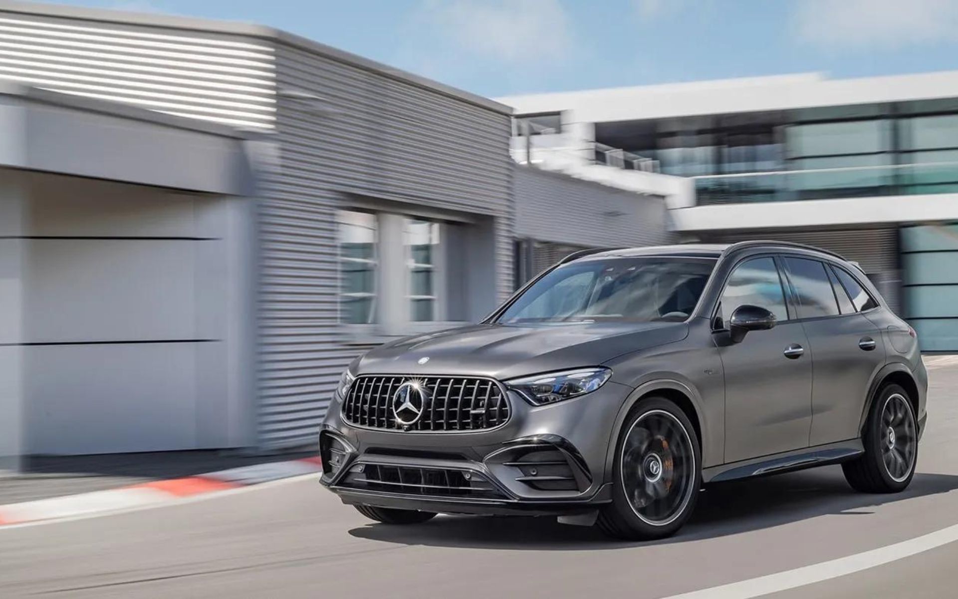 A New Era of Driving: The 2025 GLC Plug-In Hybrid Awaits