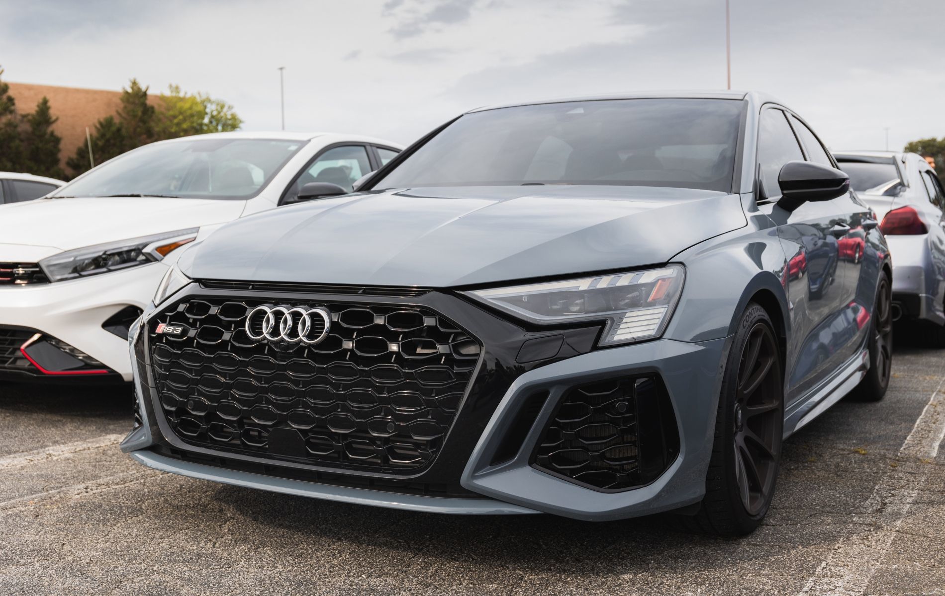 L'Audi RS3 2025 rugit de nouveau au Canada, offrant près de 400 chevaux