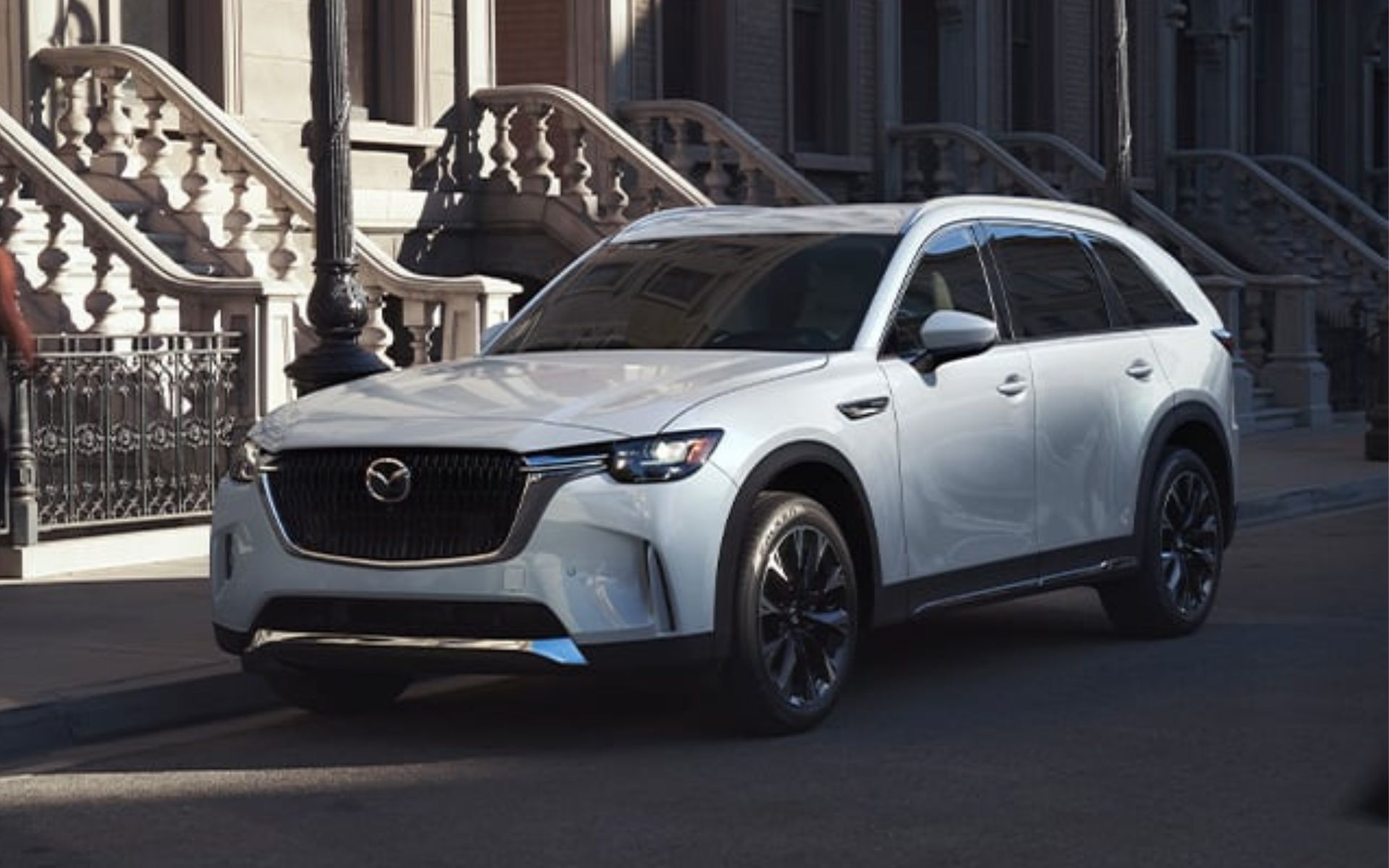 Get Ready to Rev Up in the 2024 Mazda CX-90