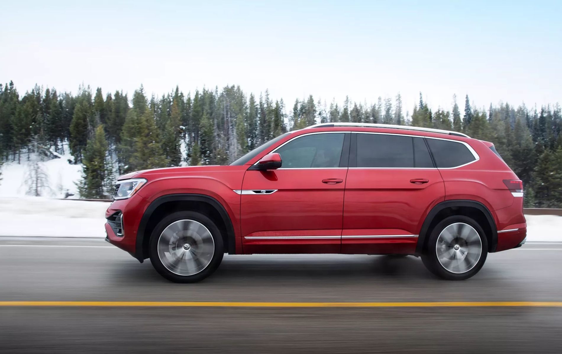 Advanced Safety and Connectivity in the 2025 VW Atlas