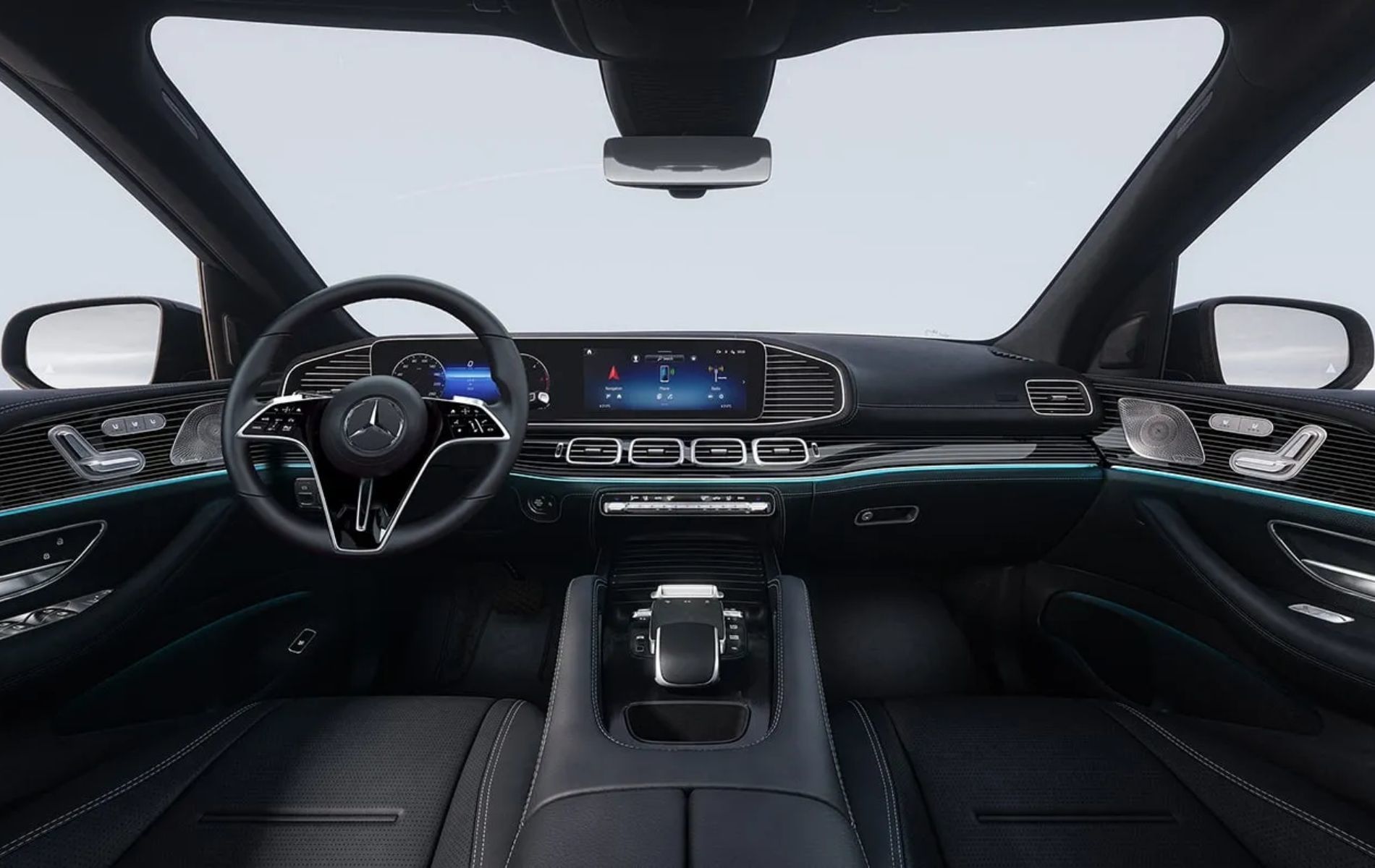 2025 Mercedes-Benz GLE SUV Interior and Tech Review