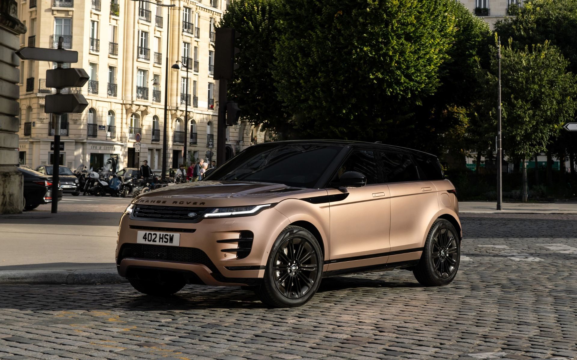 The 2025 Land Rover Evoque – The SUV That Turns Heads Everywhere