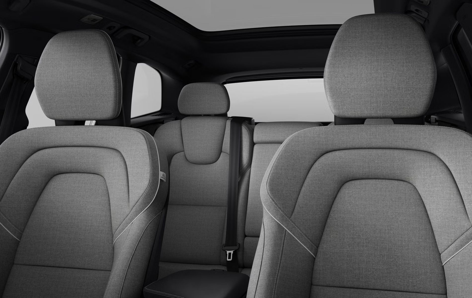 2025 Volvo XC60 PHEV Interior and Style Highlights