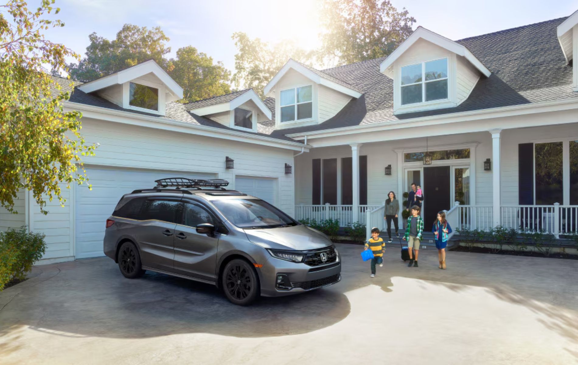 2025 Honda Odyssey Review: Features, Comfort & Performance
