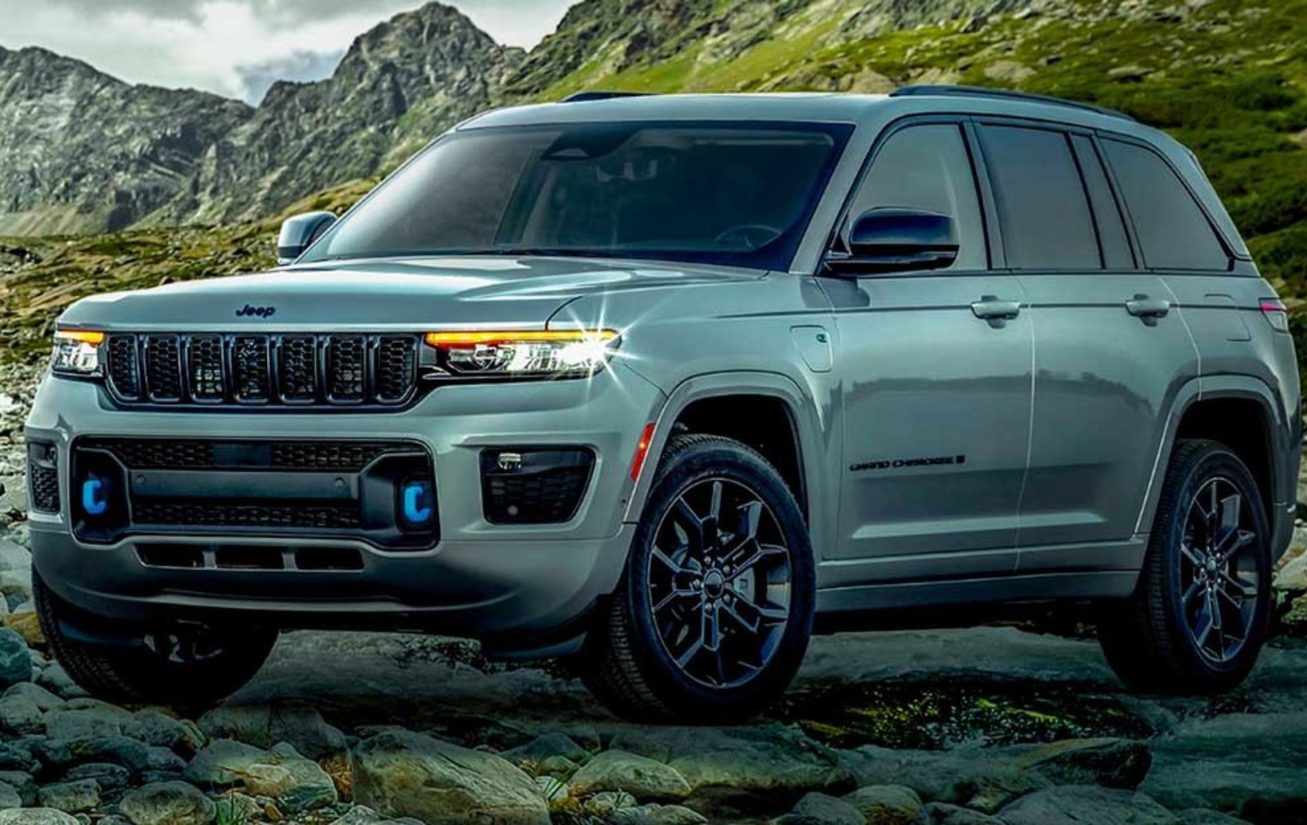 Electrify Your Drive with the 2025 Jeep Grand Cherokee 4xe PHEV