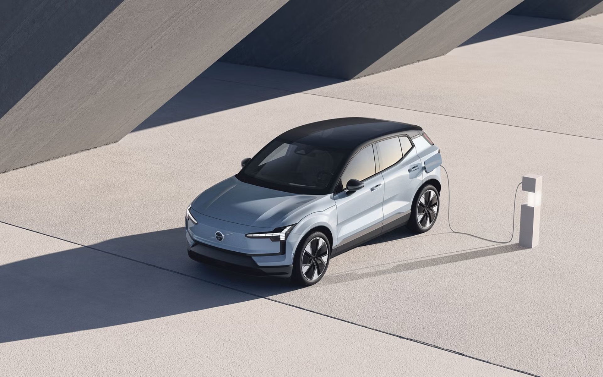 2025 Volvo Electric SUV Lineup – EX90, EC40, EX40, EX30