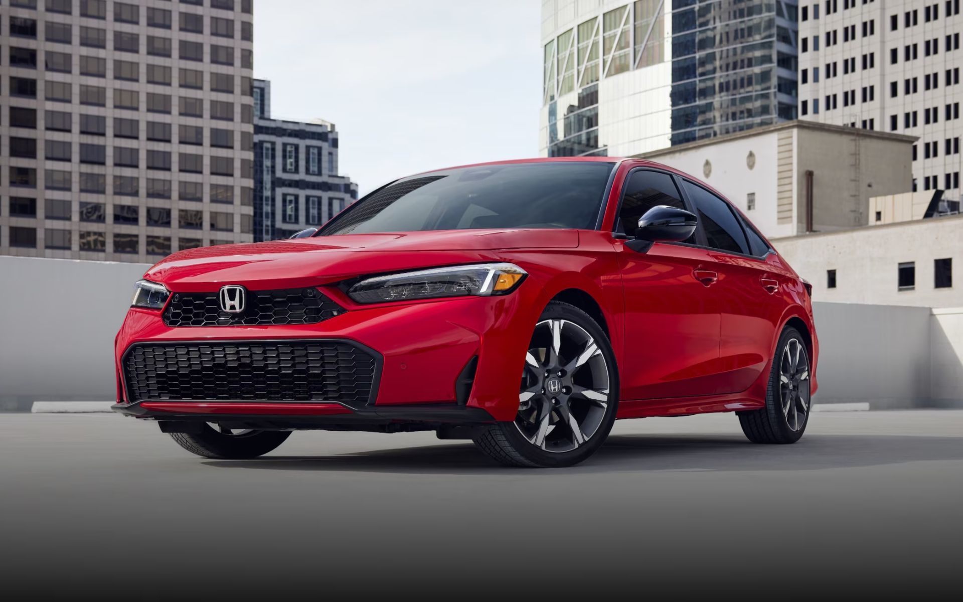 Honda Civic berline 2026 : Un vent d’assurance pour la route