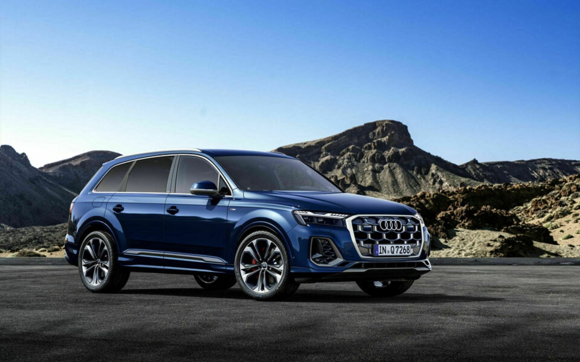 The 2025 Audi Q7 Is Not Just a Luxury SUV—It’s a Statement